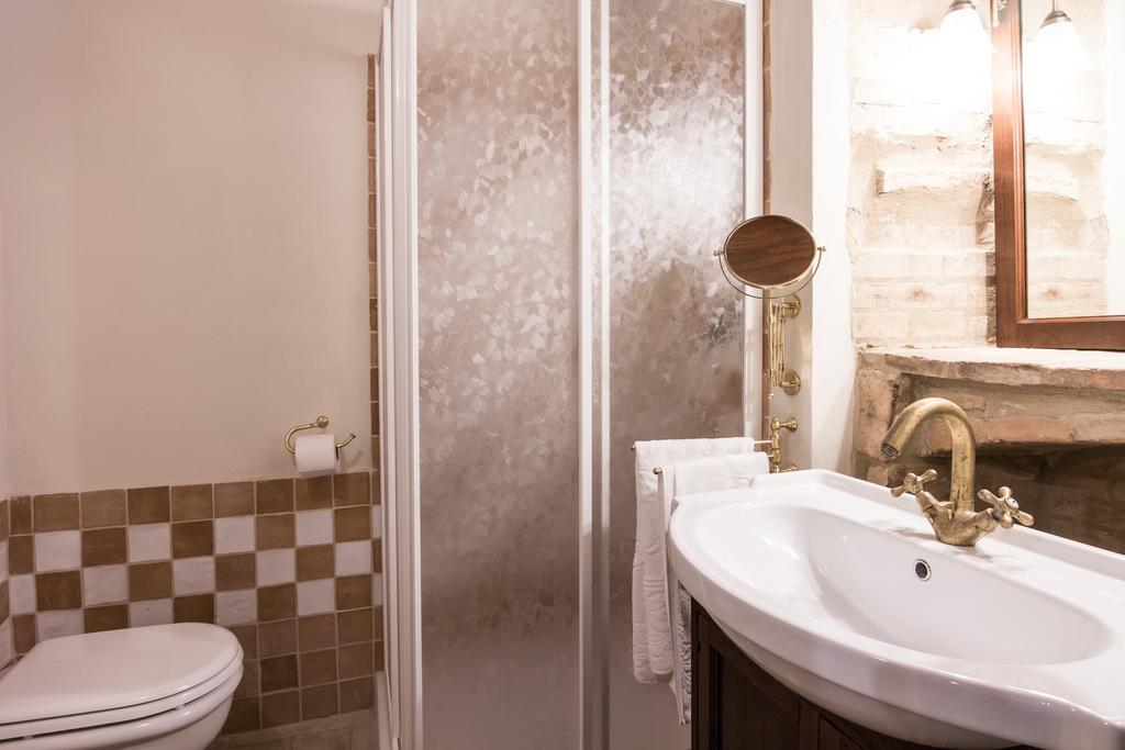 Bed and Breakfast Domus In Castro Montecchio  Номер фото